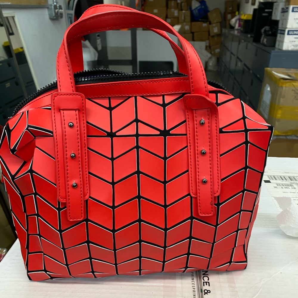 Patrizia Luca Geometric Duffle Matte Red